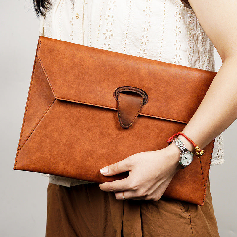 The Green Horizon: Sourcing Premium Corporate Gifts for Singapore’s International Sports Season